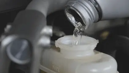 how to put in brake fluid