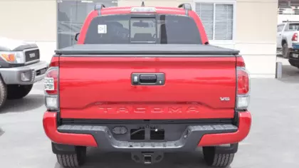 best tonneau cover for tacoma