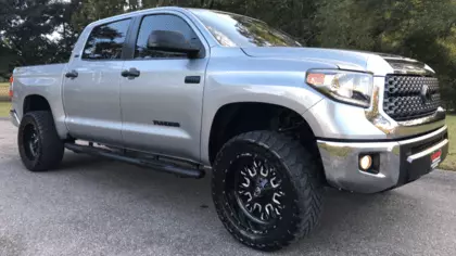 toyota tundra leveling kit